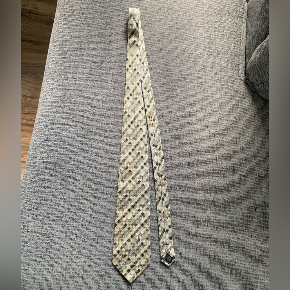 Gold, Black, and White Neck Tie by Foggia